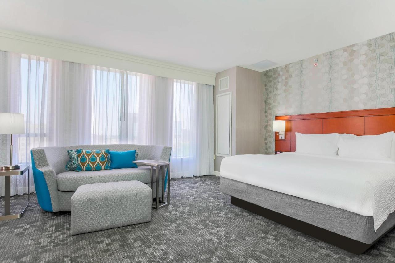 Courtyard By Marriott Amarillo Downtown Hotel Exterior foto