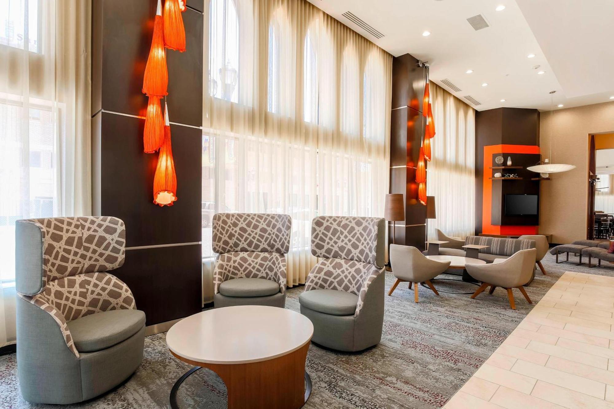 Courtyard By Marriott Amarillo Downtown Hotel Exterior foto