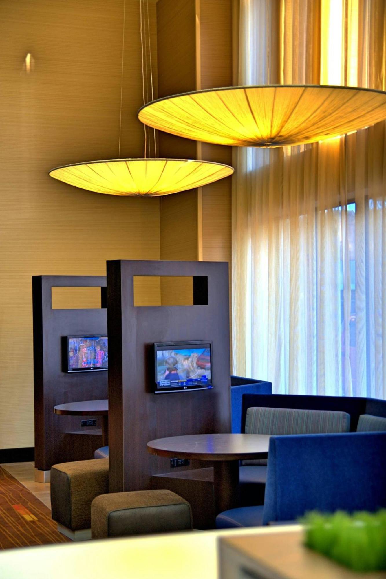 Courtyard By Marriott Amarillo Downtown Hotel Exterior foto